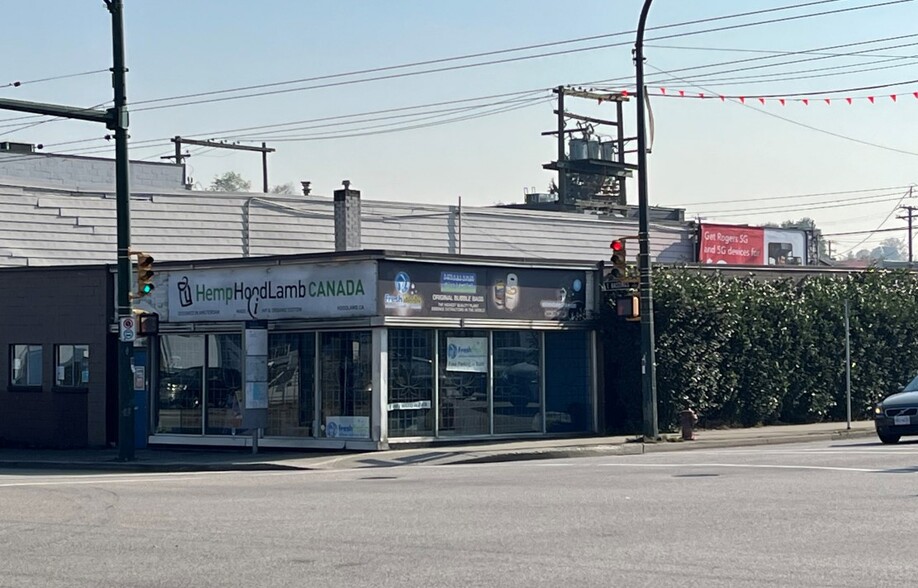 1310 E Hastings St, Vancouver, BC for sale - Building Photo - Image 1 of 6