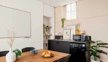 6 Rue Du Conservatoire, Paris for lease Interior Photo- Image 2 of 3