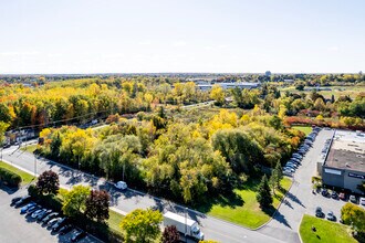 3 St Cedar, Sainte-anne-de-bellevue, QC - AERIAL  map view - Image1