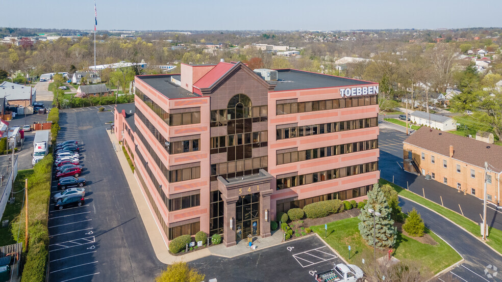 541 Buttermilk Pike, Crescent Springs, KY for lease - Aerial - Image 2 of 4