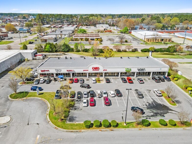 240 Greenville Blvd SE, Greenville, NC for lease - Building Photo - Image 3 of 15