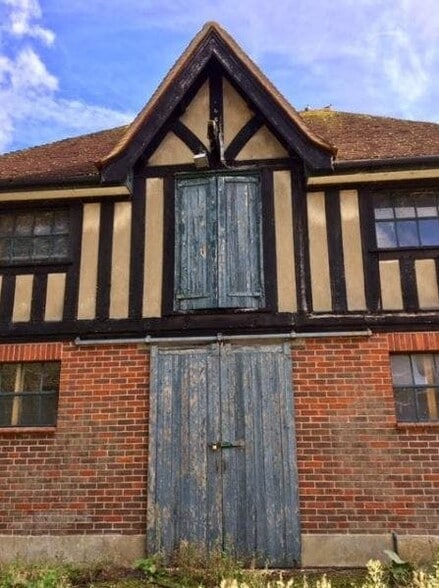 Sunninghill Rd, Ascot for lease - Building Photo - Image 3 of 8