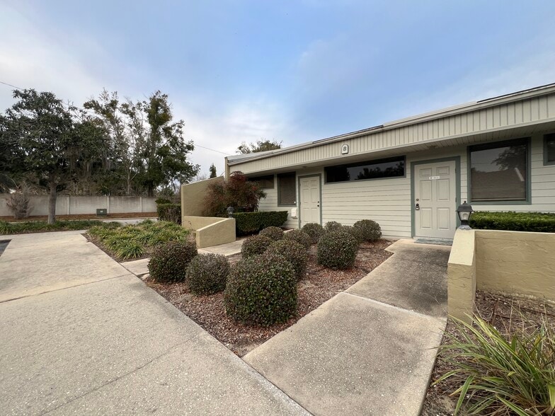 2801 SW College Rd, Ocala, FL for lease - Building Photo - Image 3 of 3