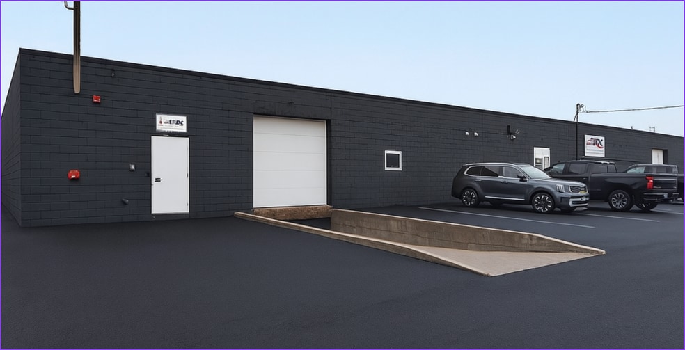 607 1st St SE, Saint Cloud, MN for lease - Building Photo - Image 1 of 9