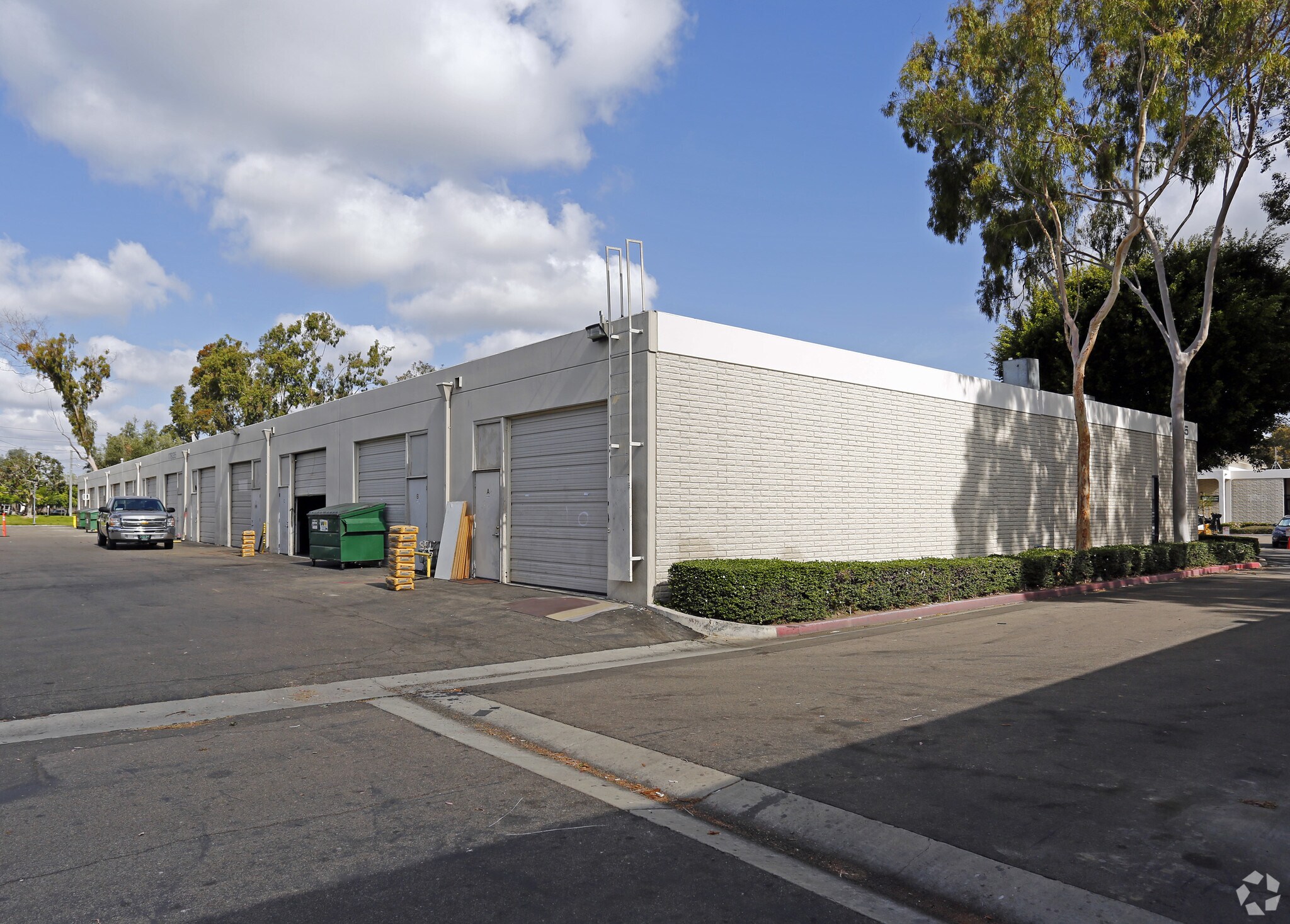 17935 Sky Park Cir, Irvine, CA for sale Primary Photo- Image 1 of 1