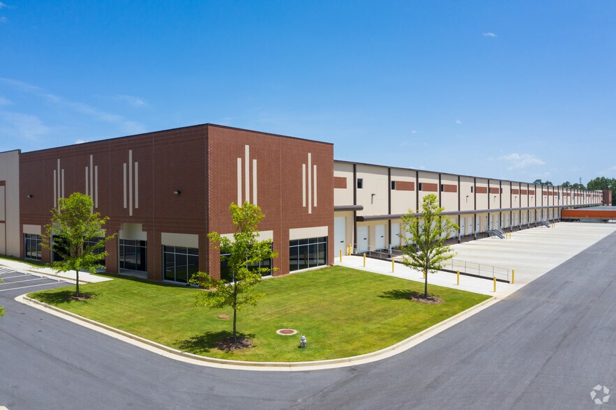 5150 Oakley Industrial Blvd, Fairburn, GA for lease - Primary Photo - Image 1 of 8