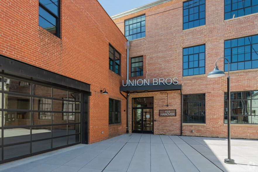 37 W Cross St, Baltimore, MD for lease - Building Photo - Image 1 of 29