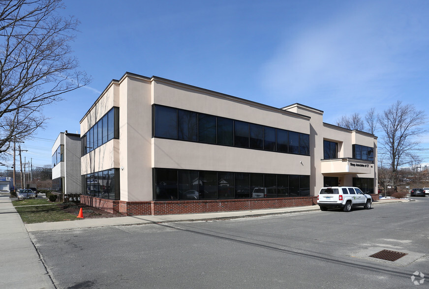 687 Campbell Ave, West Haven, CT for lease - Building Photo - Image 2 of 2