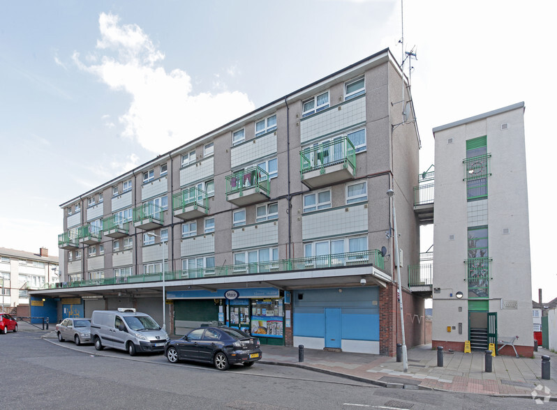 2-14 Constance St, London for lease - Primary Photo - Image 1 of 4