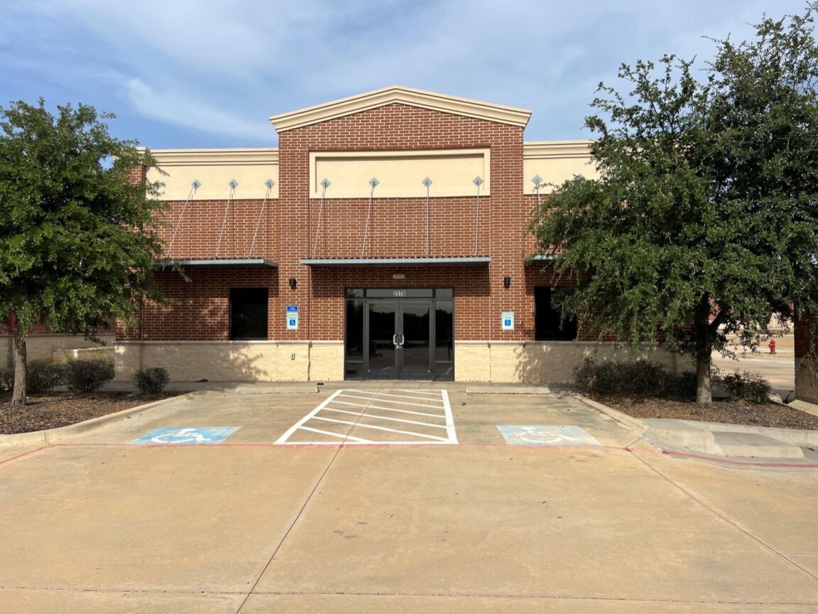 2576 W Camp Wisdom Rd, Grand Prairie, TX for sale Building Photo- Image 1 of 1
