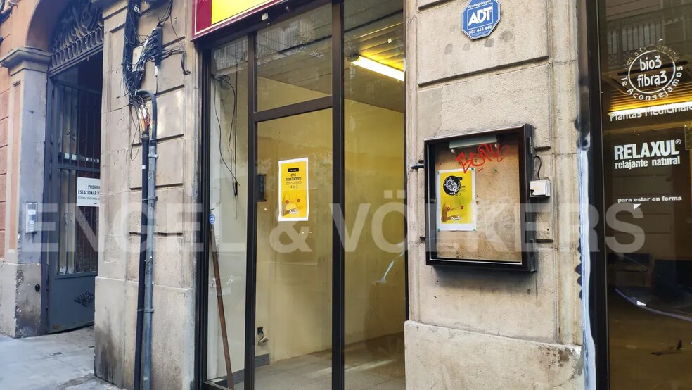 Multifamily in Cornellà de Llobregat, Barcelona for sale - Building Photo - Image 2 of 3