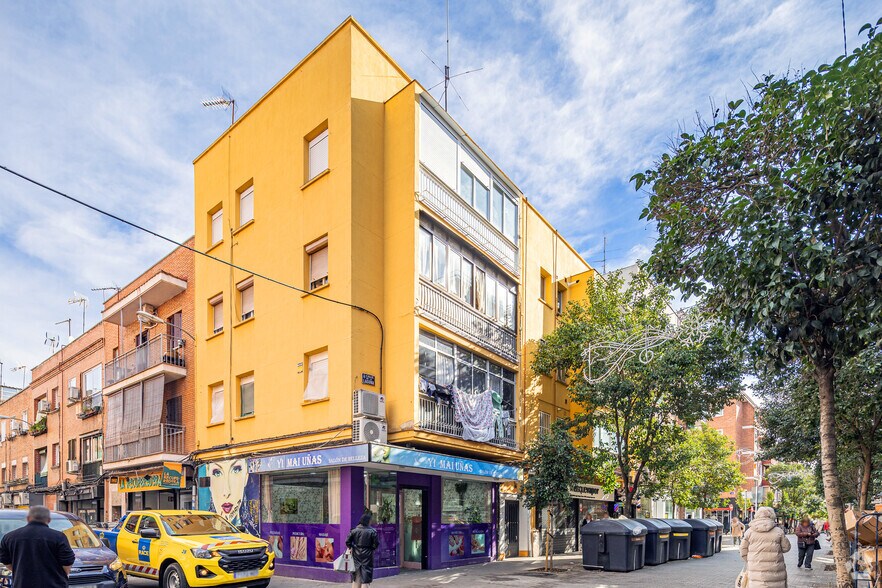 Calle Laguna, 99, Madrid, Madrid for sale - Primary Photo - Image 1 of 1