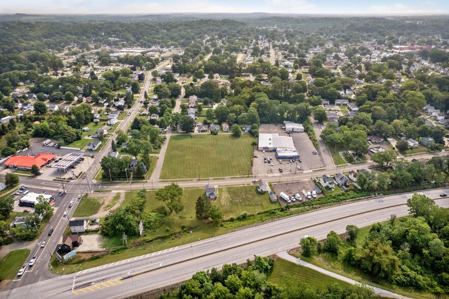 1070 1st St NE, Massillon, OH for sale - Building Photo - Image 1 of 1