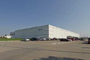 1 Glazer Way, Saint Charles MO - Warehouse