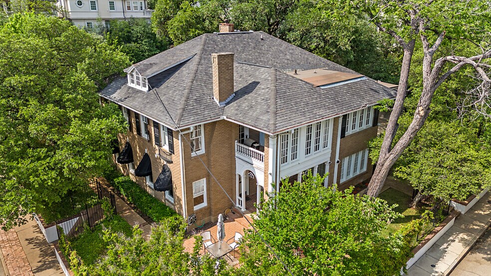 3502 Gillespie St, Dallas, TX for sale - Primary Photo - Image 1 of 80