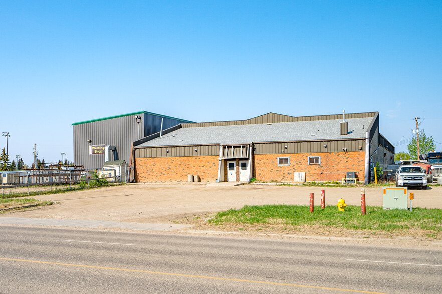 4702 40 Av, Lloydminster, SK for lease - Building Photo - Image 1 of 35