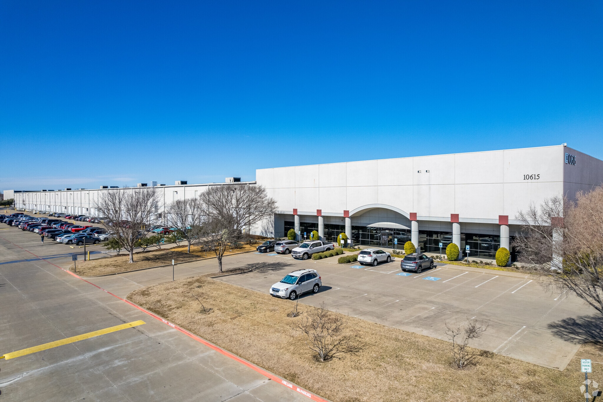10615 Sanden Dr, Dallas, TX for lease Building Photo- Image 1 of 5
