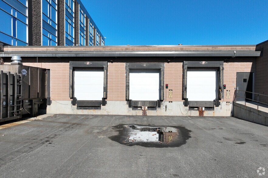 200 Ballardvale St, Wilmington, MA for lease - Building Photo - Image 2 of 4