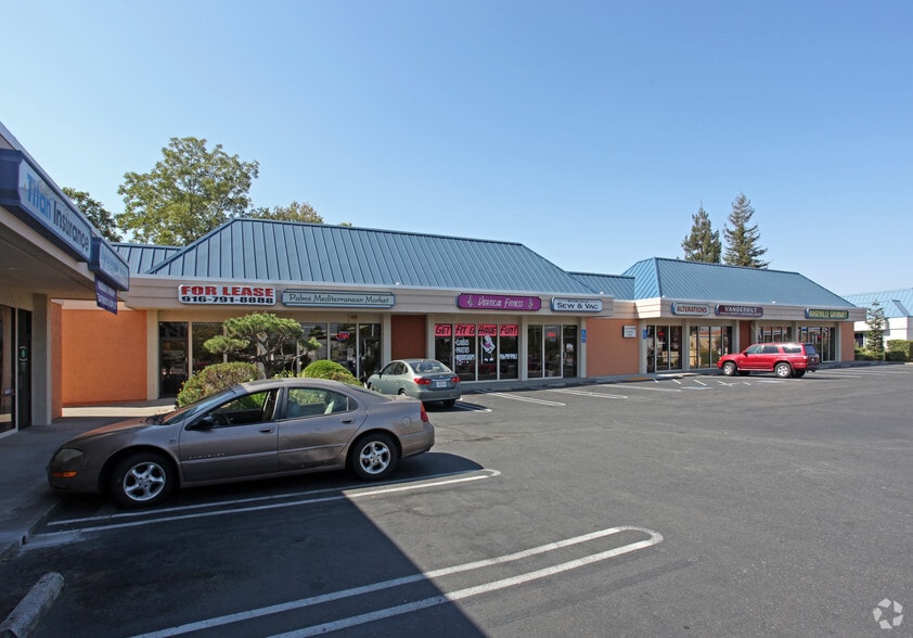 107 S Harding Blvd, Roseville, CA for lease - Building Photo - Image 2 of 3