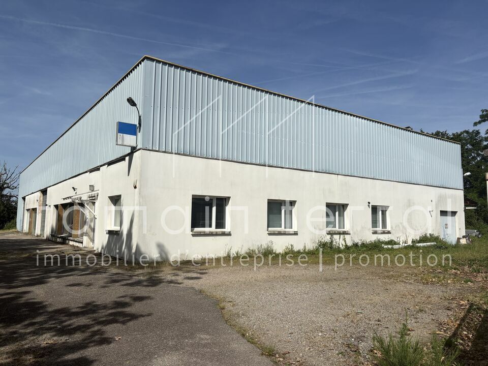 Flex in Limoges for sale Building Photo- Image 1 of 11