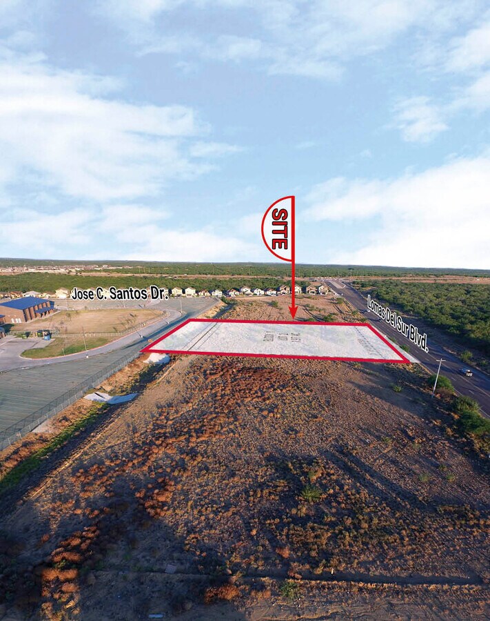 3608 Lomas Del Sur Blvd, Laredo, TX 78046