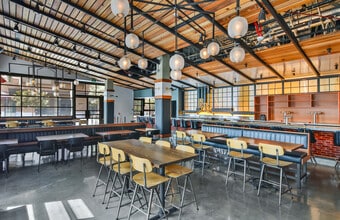 905 E 2nd St, Los Angeles, CA for lease Interior Photo- Image 2 of 3