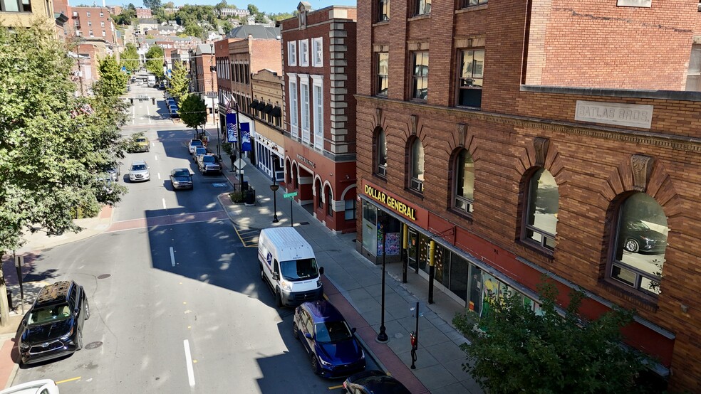 226-228 High St, Morgantown, WV for lease - Building Photo - Image 2 of 4