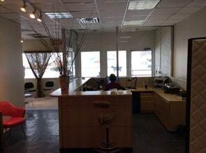 80 Pickett District Rd, New Milford, CT for sale Interior Photo- Image 2 of 11