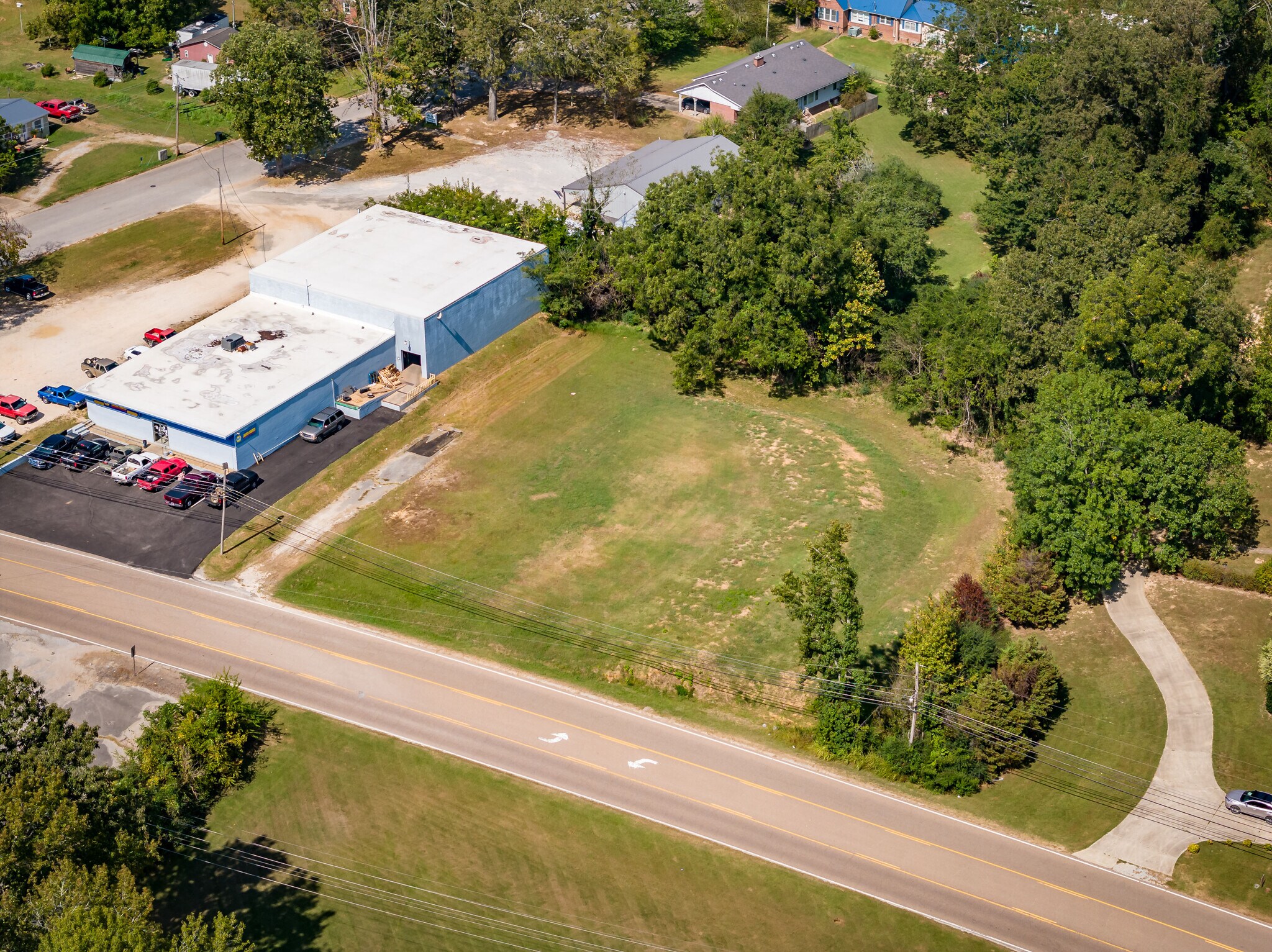 297 E Main St, Parsons, TN 38363 297 E Main Street Parsons, TN