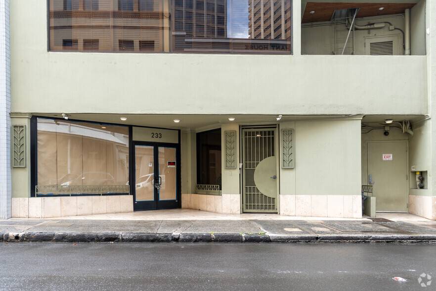 233 Merchant St, Honolulu, HI for sale - Building Photo - Image 2 of 3