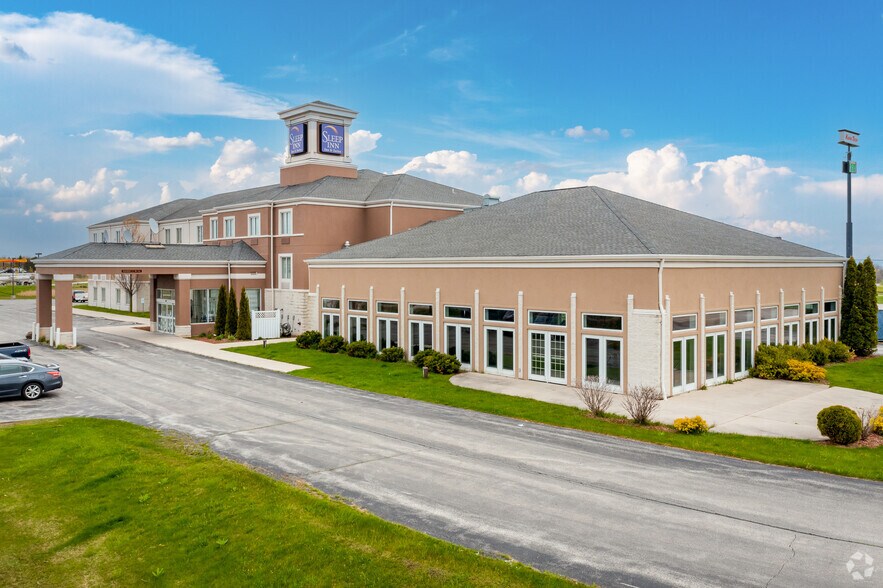 3912 Motel Rd, Sheboygan, WI for sale - Primary Photo - Image 1 of 1