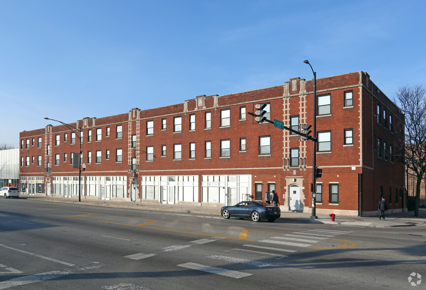 5000-5014 W Madison St, Chicago, IL for lease - Building Photo - Image 2 of 42