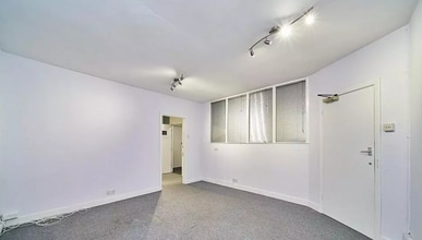 High St, Ongar for lease Interior Photo- Image 2 of 5