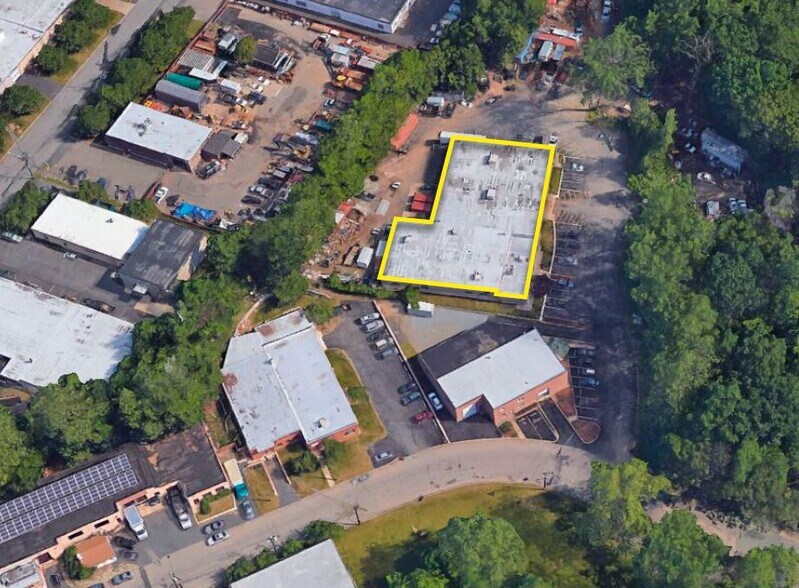 16 Commerce Rd, Cedar Grove, NJ 07009