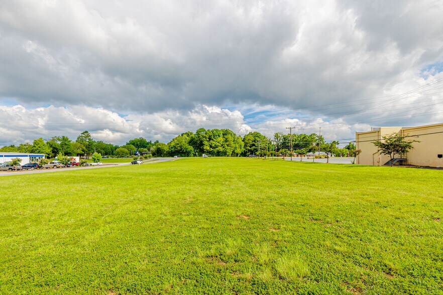 Mooresville Rd, Salisbury, NC for sale - Building Photo - Image 1 of 18