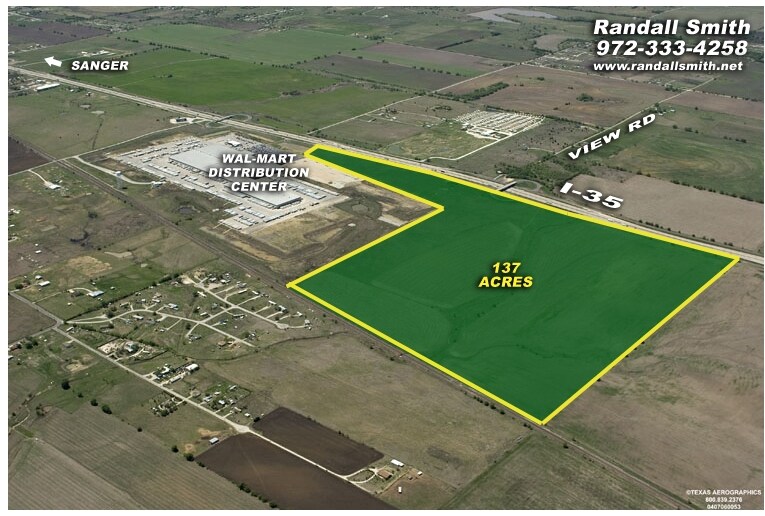 I-35, Sanger, TX for sale - Primary Photo - Image 1 of 1