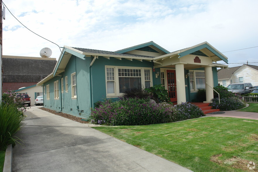 238 Capitol St, Salinas, CA for sale - Building Photo - Image 1 of 22