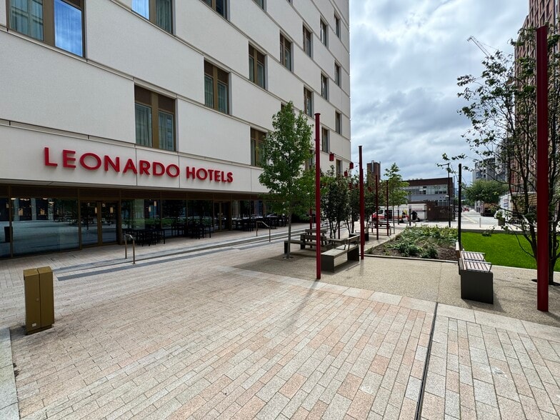 252 Great Ancoats St, Manchester for sale - Building Photo - Image 3 of 6