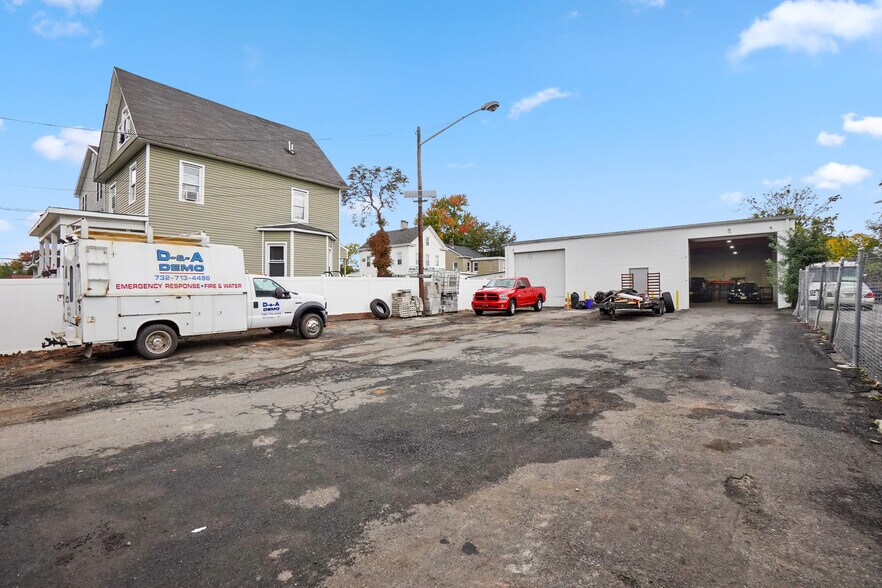 515517 Madison Avenue, Plainfield, NJ 07060 515 Madison Ave