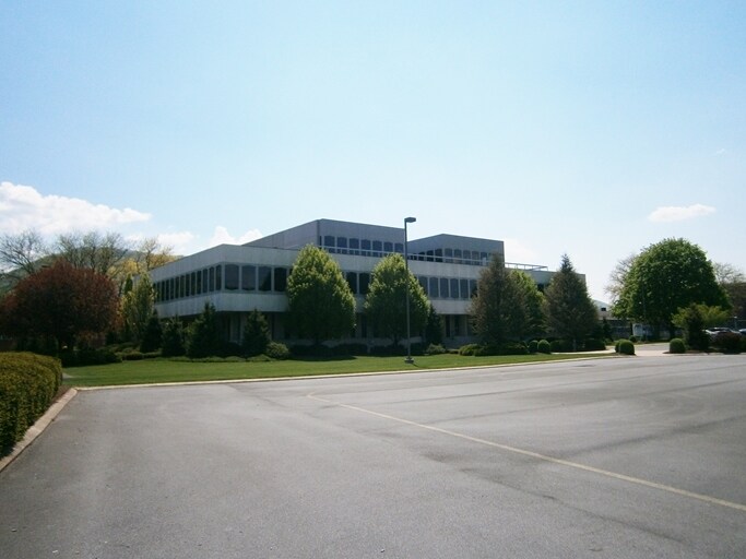 100 Mercer Dr, Lock Haven, PA for sale - Primary Photo - Image 1 of 1