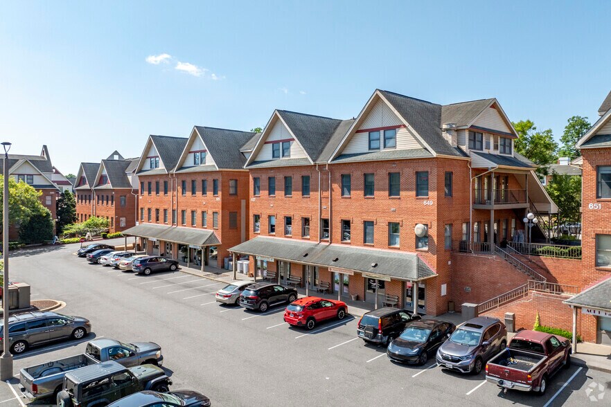 525-545 Main St, Laurel, MD for lease - Building Photo - Image 1 of 16