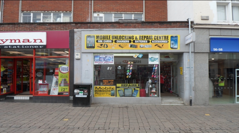 52-54 High St, Staines for sale - Building Photo - Image 2 of 4