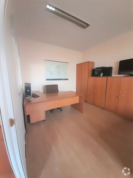 Retail in Arganda del Rey, Madrid for lease - Interior Photo - Image 1 of 1