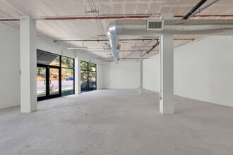 4671-4681 Huntington Dr S, Los Angeles, CA for lease Interior Photo- Image 2 of 8
