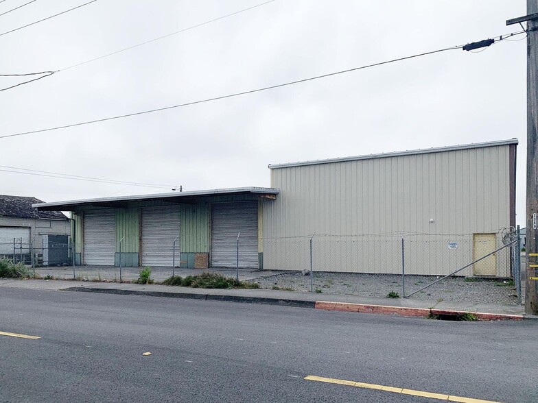 127 W 3rd St, Eureka, CA for lease - Primary Photo - Image 1 of 3