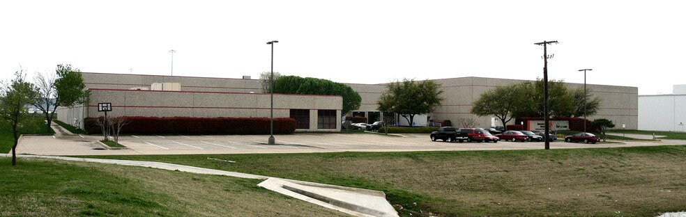 4808 Eastover Cir, Mesquite, TX for lease - Primary Photo - Image 1 of 13