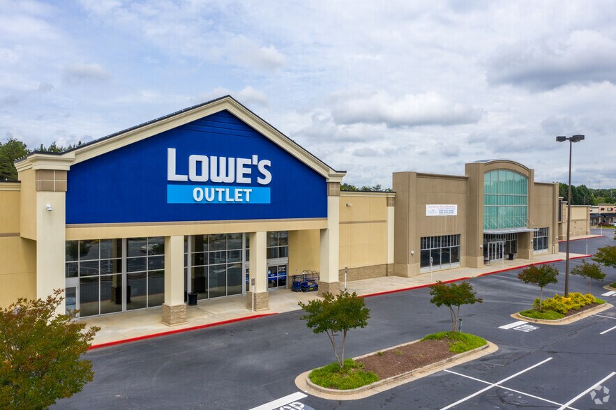 1865 Mount Zion Rd, Morrow, GA for sale - Primary Photo - Image 1 of 1