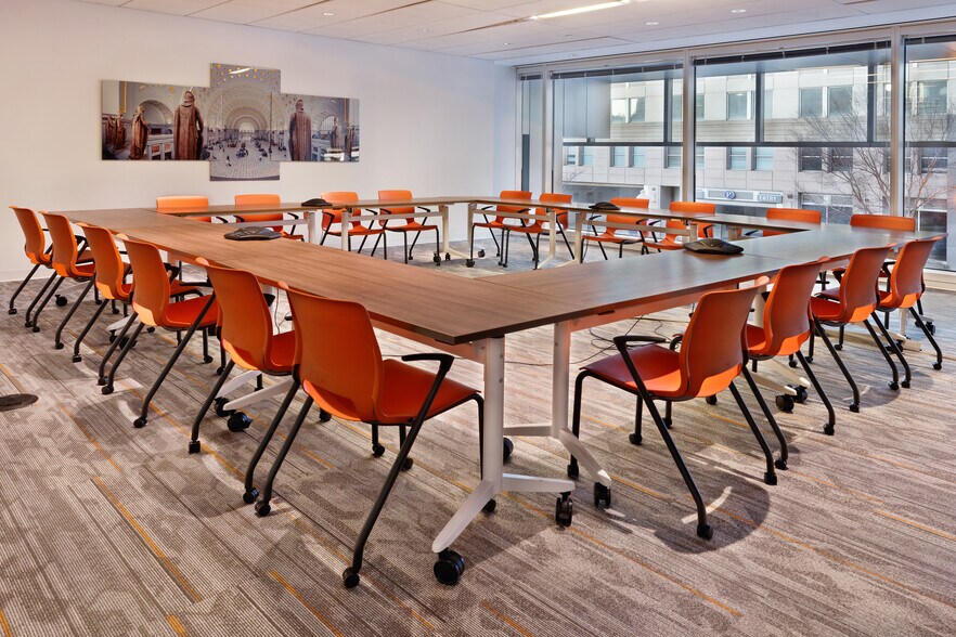 111 K St NE, Washington, DC for lease - Interior Photo - Image 1 of 13