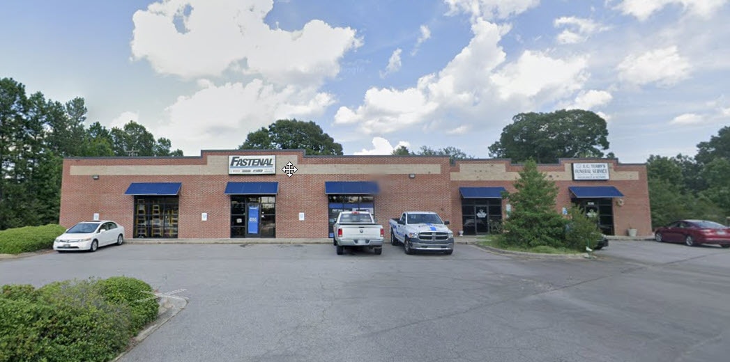 932 W Andrews Ave, Henderson, NC 27536