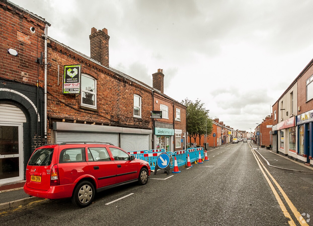 79 Junction Ln, St Helens, MSY WA9 3JN